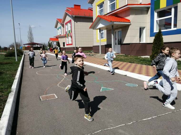 ГТО - это для всех!!! Вперёд к победам, дошколёнок!!!. ГТО - это для всех!!! Вперёд к победам, дошколёнок!!!.